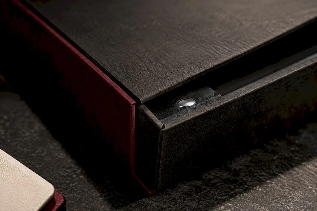 Close-up of concealed magnetic box closure